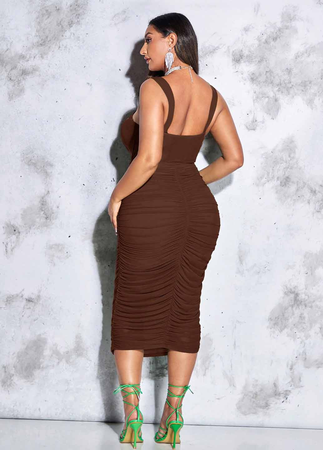 Коричневое кэжуал платье футляр SHEIN однотонное