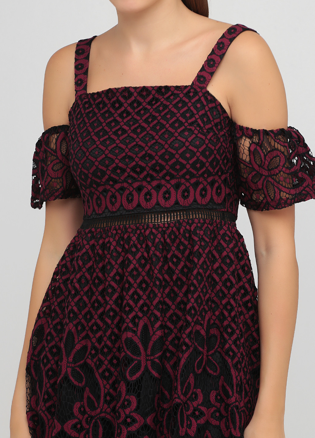 Бордовое коктейльное платье Francesca's однотонное