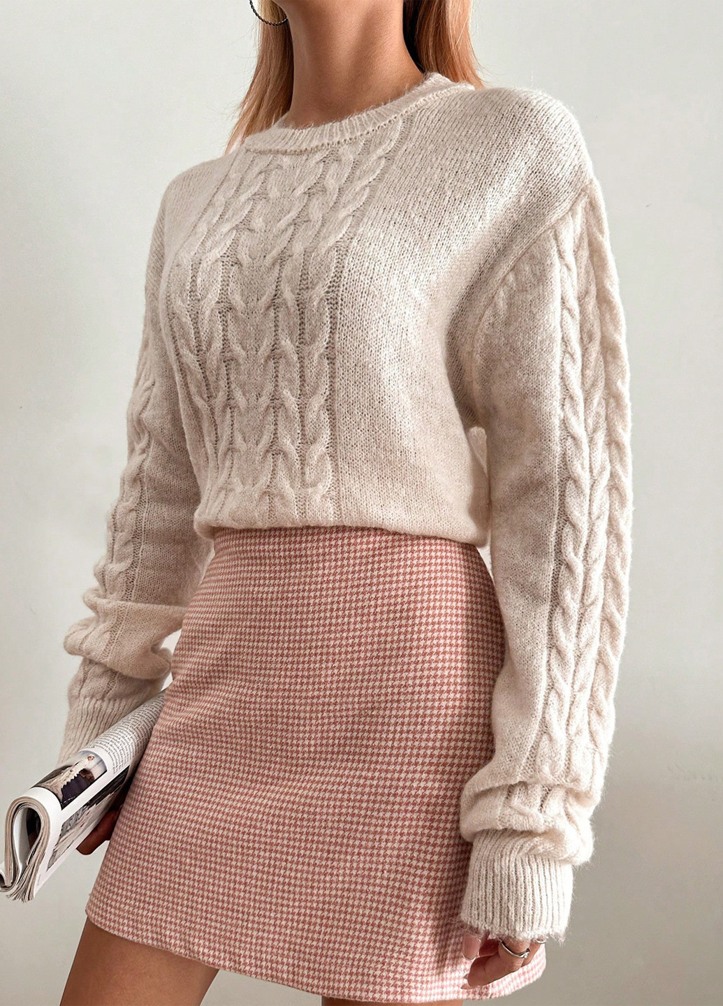 Светло-бежевый демисезонный джемпер джемпер SHEIN