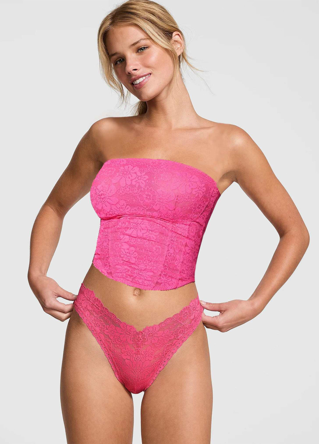 Розовый демисезонный комплект (бюстгальтер, трусики) Victoria's Secret