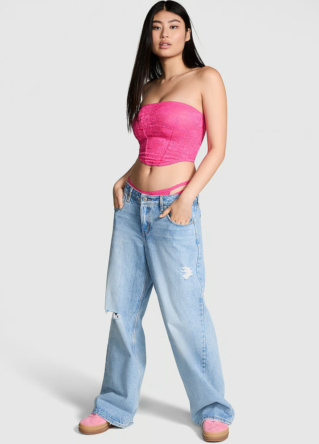 Розовый демисезонный комплект (бюстгальтер, трусики) Victoria's Secret