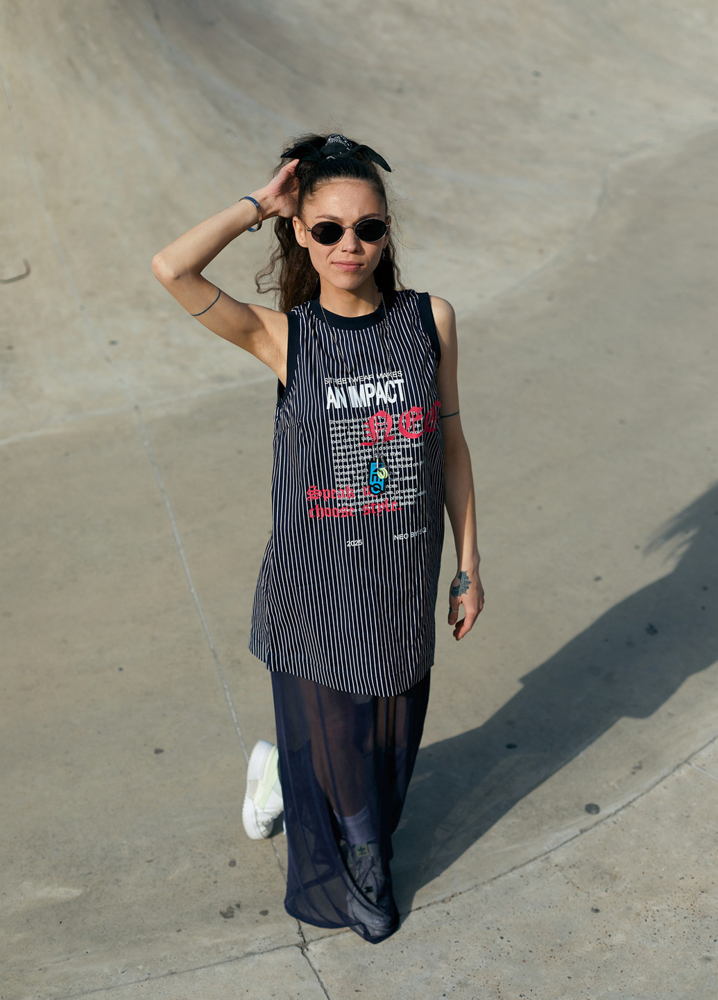 Індиго кежуал сукня сукня-майка EQUILIBRI з написами