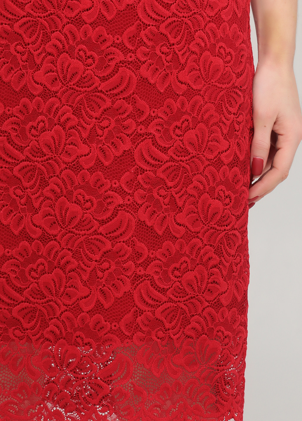 Красное кэжуал платье Mamalicious однотонное