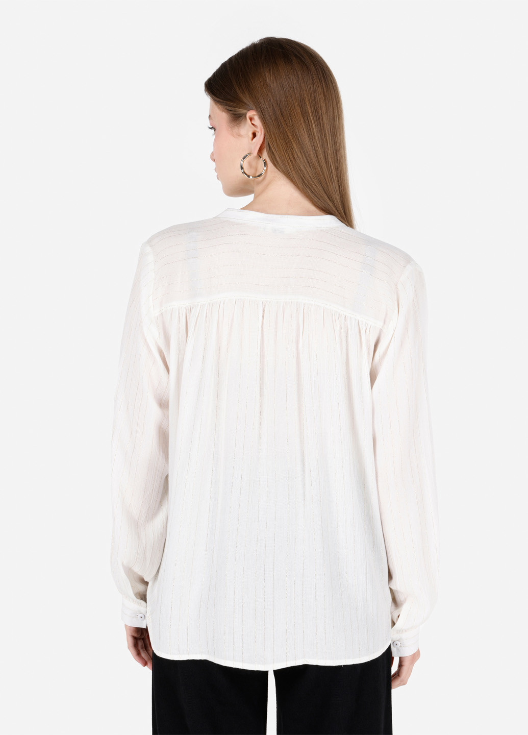 Молочная кэжуал рубашка однотонная Colin's