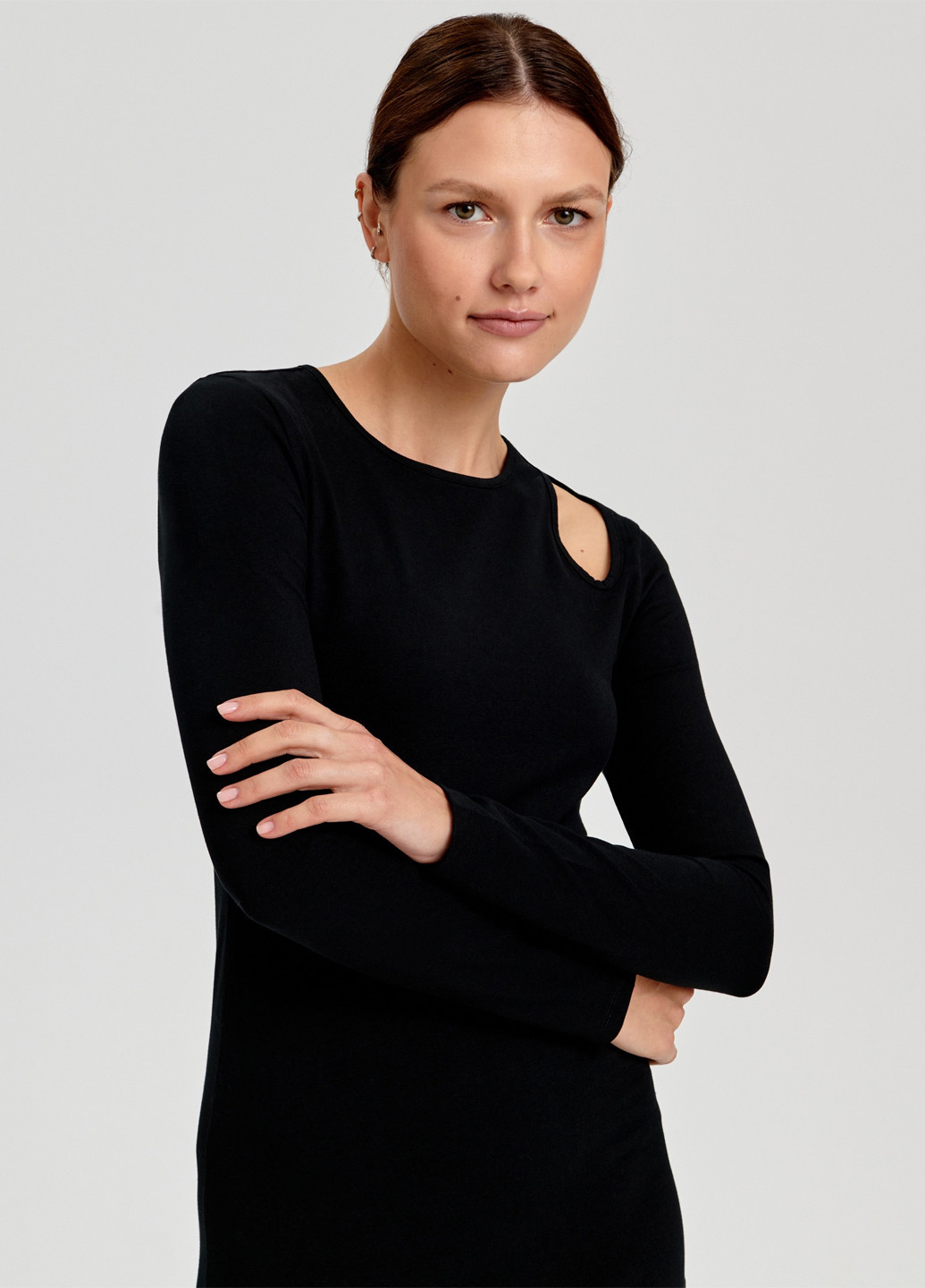 Чорна кежуал сукня футляр Sinsay однотонна