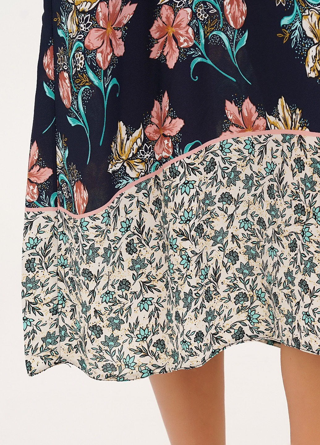 Синя кежуал сукня а-силует Vicolo з квітковим принтом