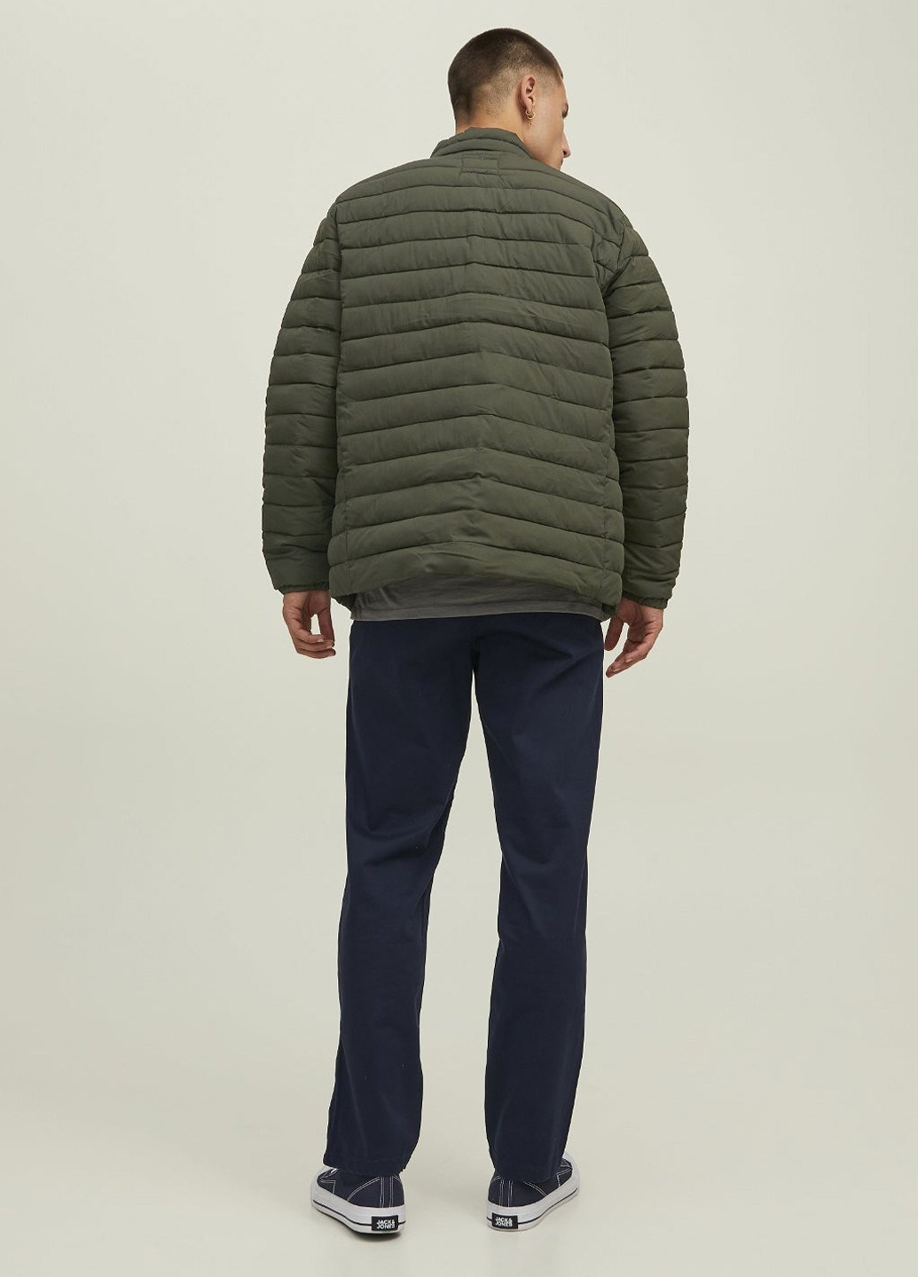 Оливкова (хакі) демісезонна куртка Jack & Jones