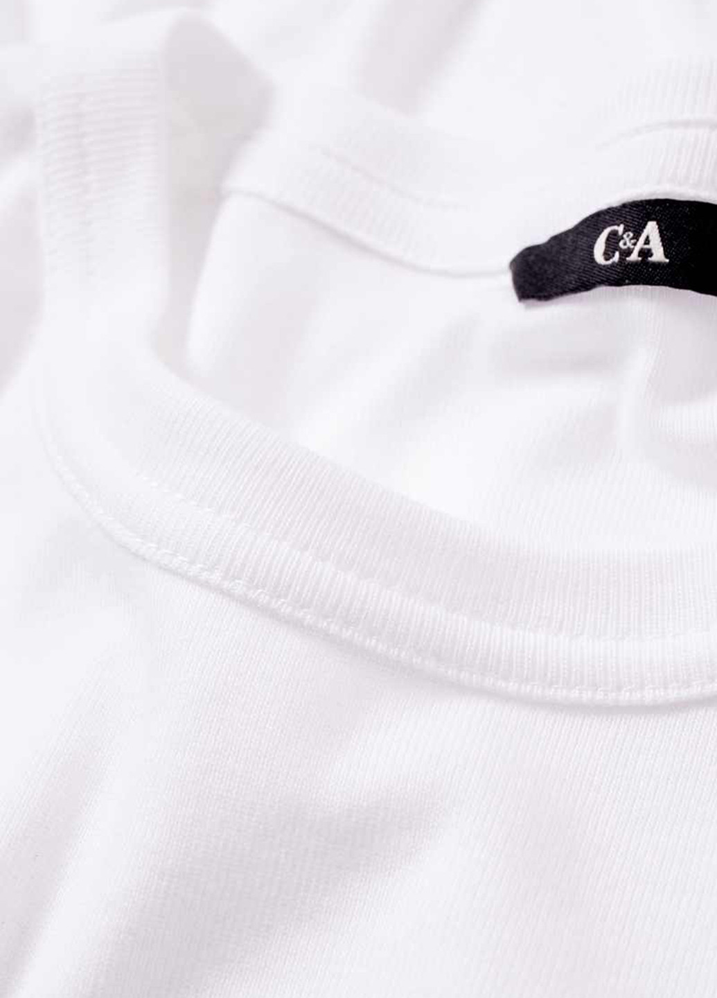 Белый демисезонный кэжуал лонгслив C&A однотонный