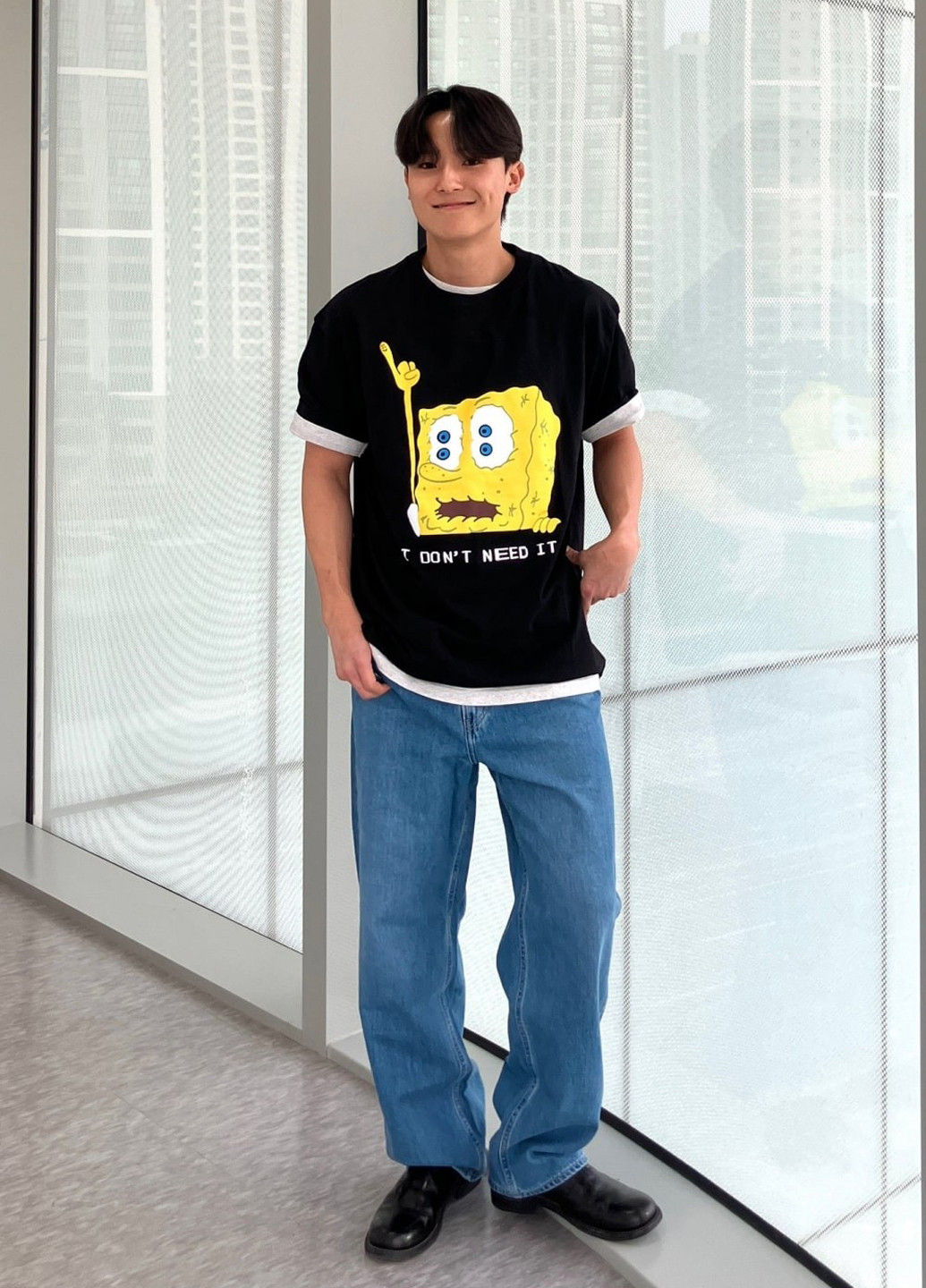 Черная футболка Uniqlo