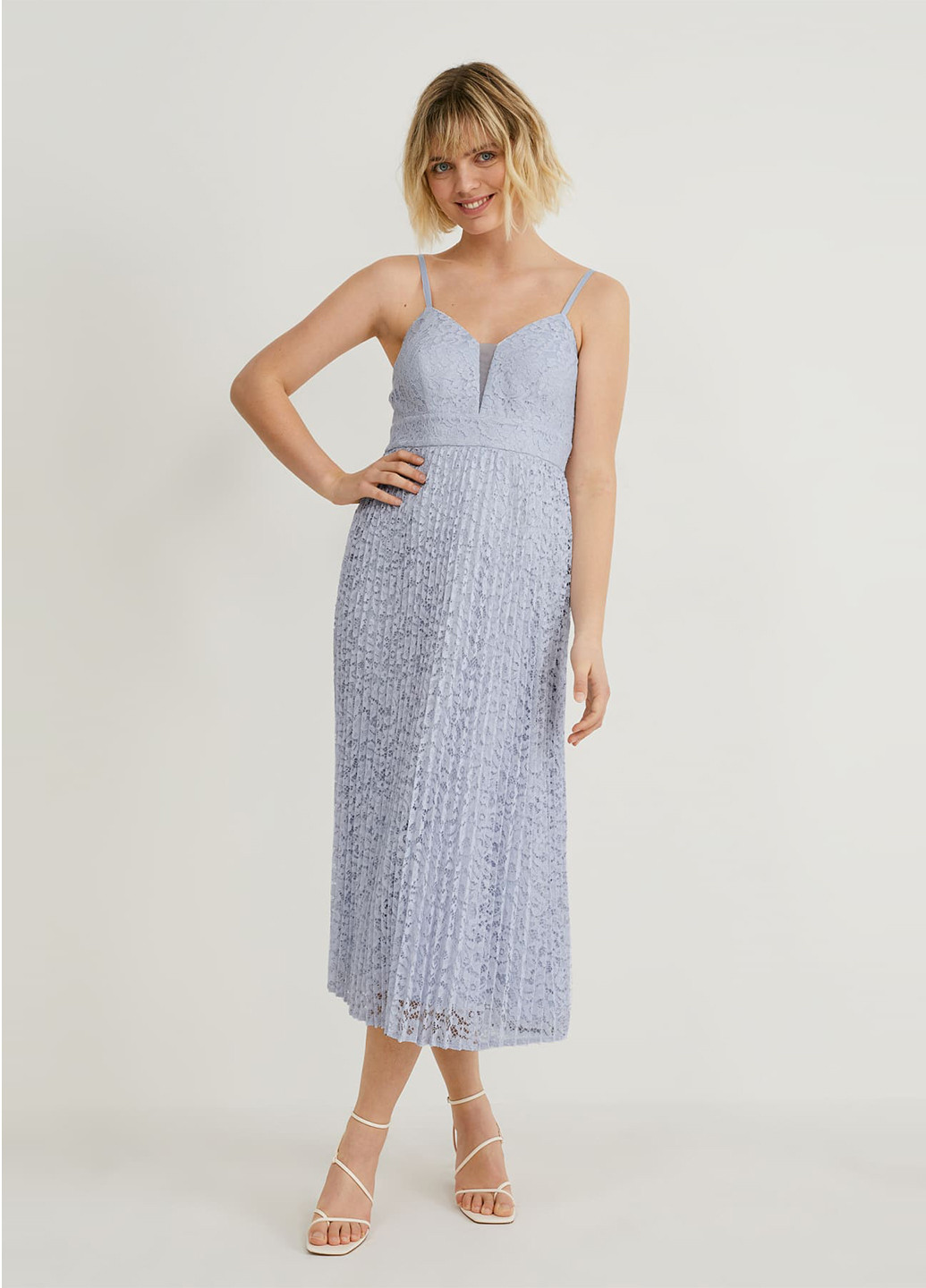 Серо-голубое кэжуал платье плиссированное C&A однотонное