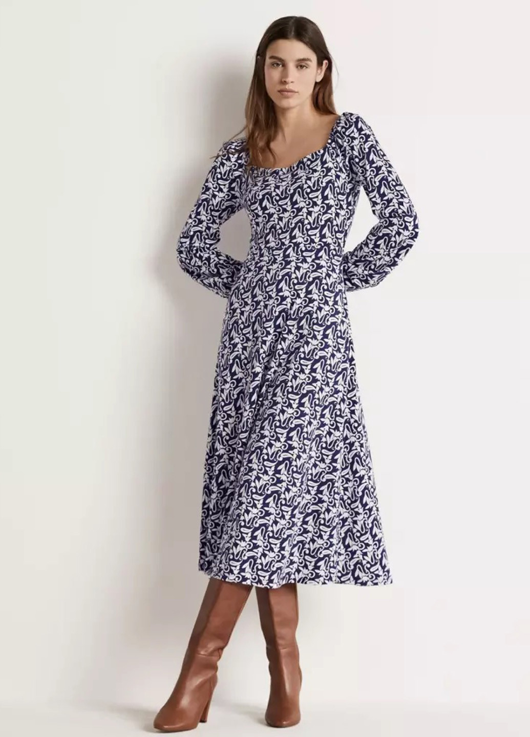 Темно-синя кежуал сукня кльош Boden з квітковим принтом