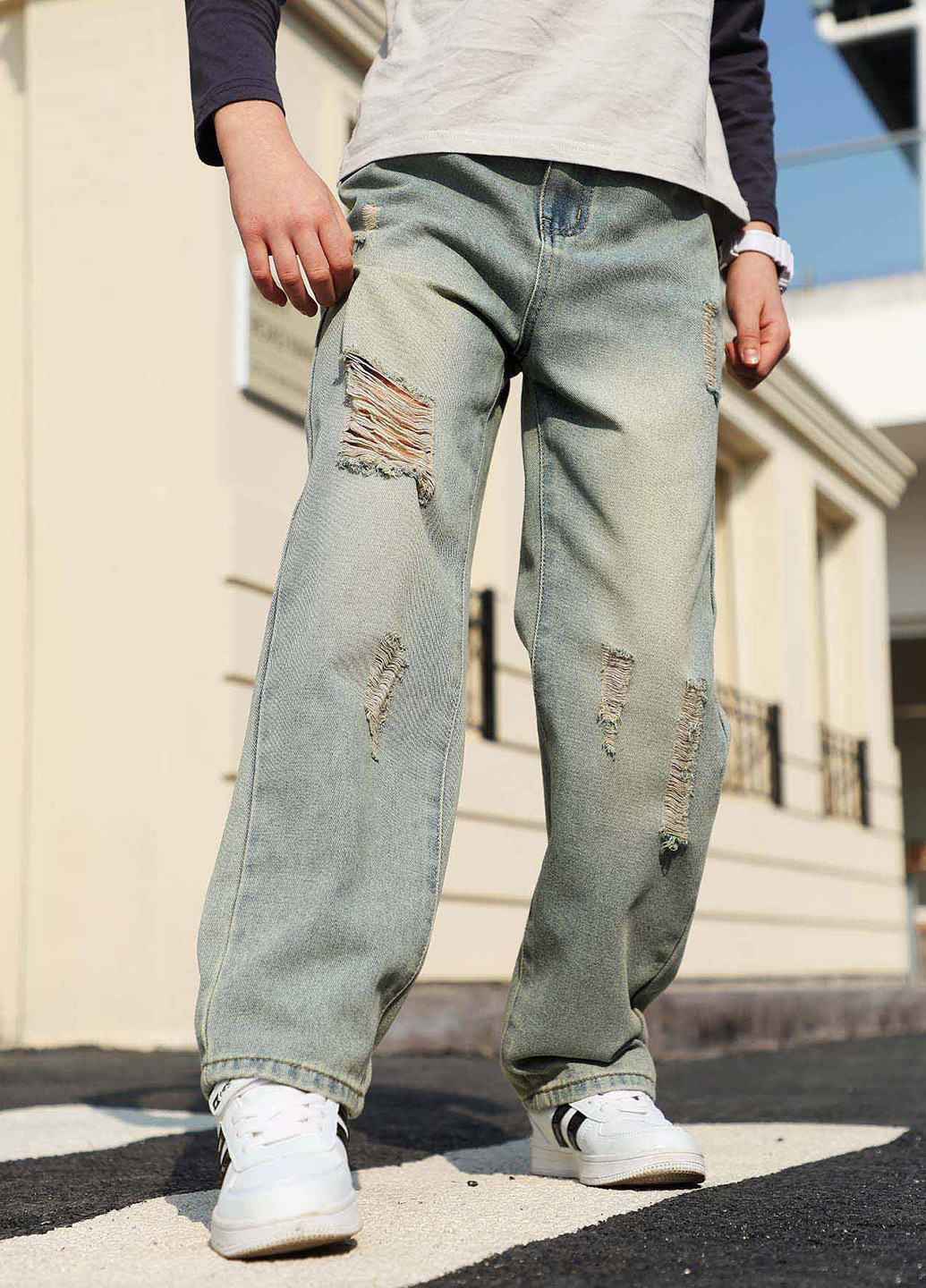 Голубые демисезонные прямые джинсы SHEIN