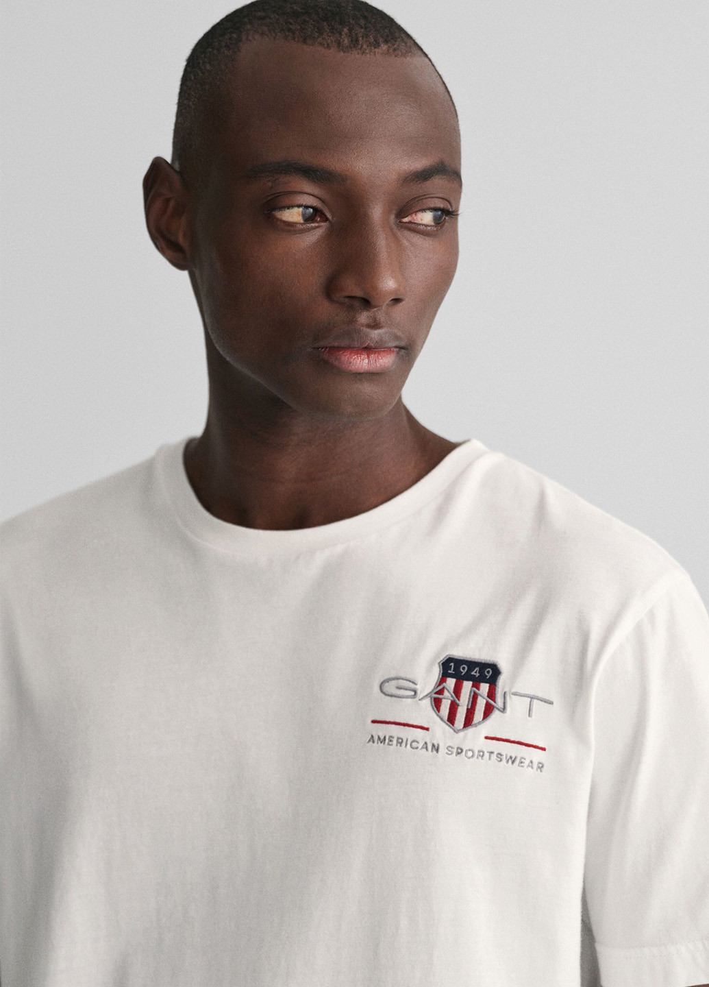 Белая футболка Gant