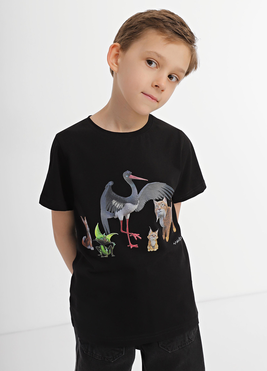 Черная летняя футболка INTERTOP