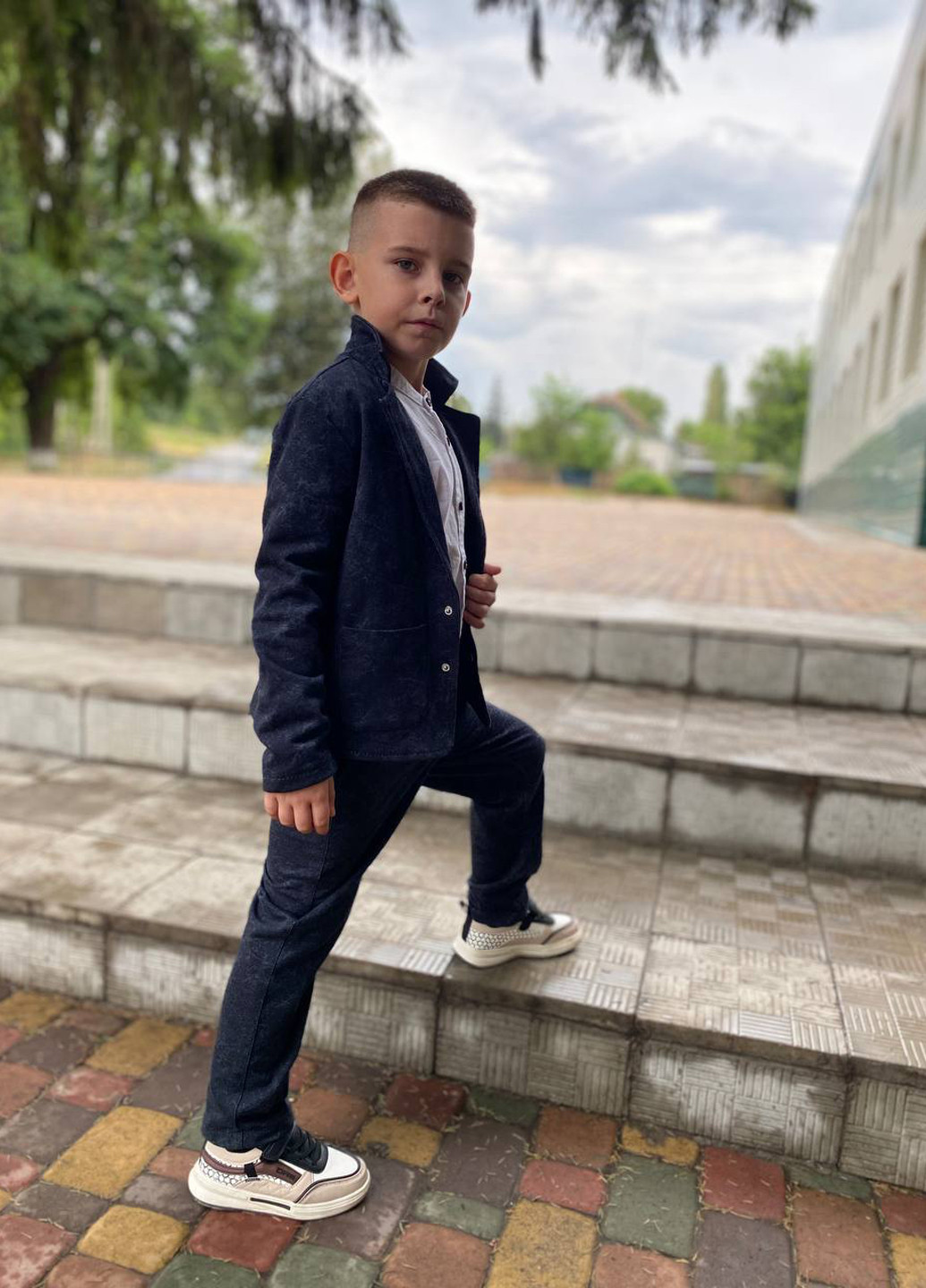 Серый демисезонный костюм (пиджак, брюки) брючный BRAZERS