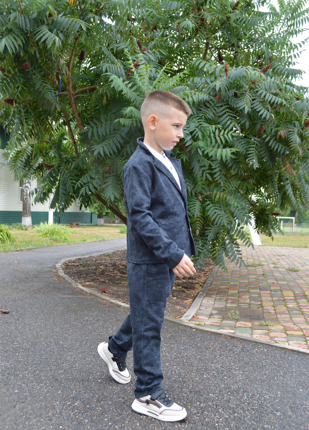 Серый демисезонный костюм (пиджак, брюки) брючный BRAZERS