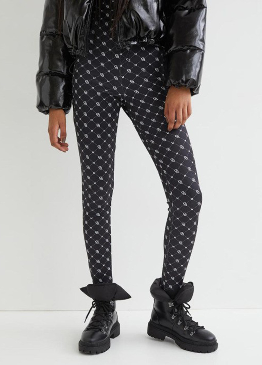 Комбинезон H&M надпись чёрный