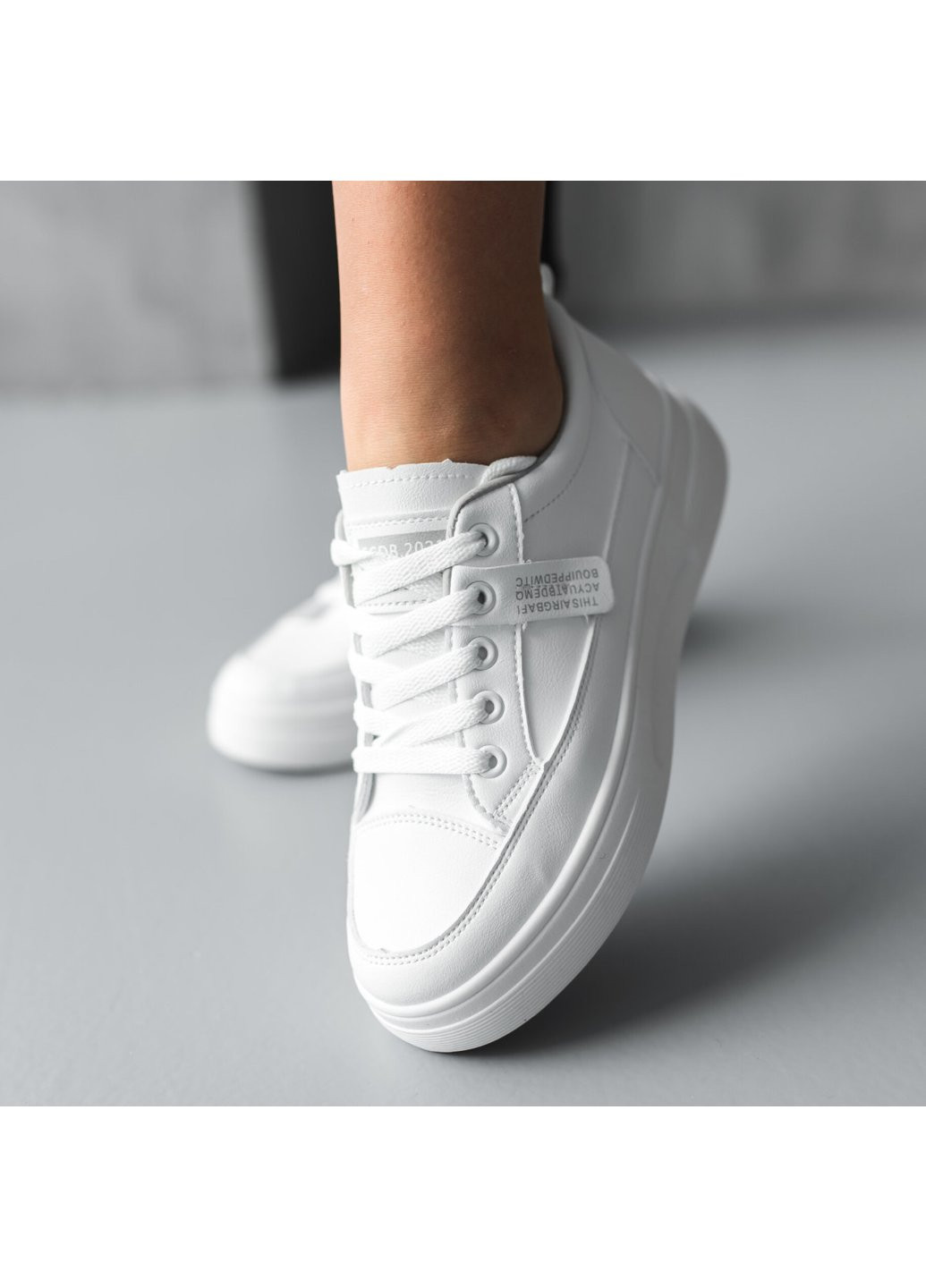 Белые демисезонные кроссовки женские digby 3720 36 23 см белый Fashion
