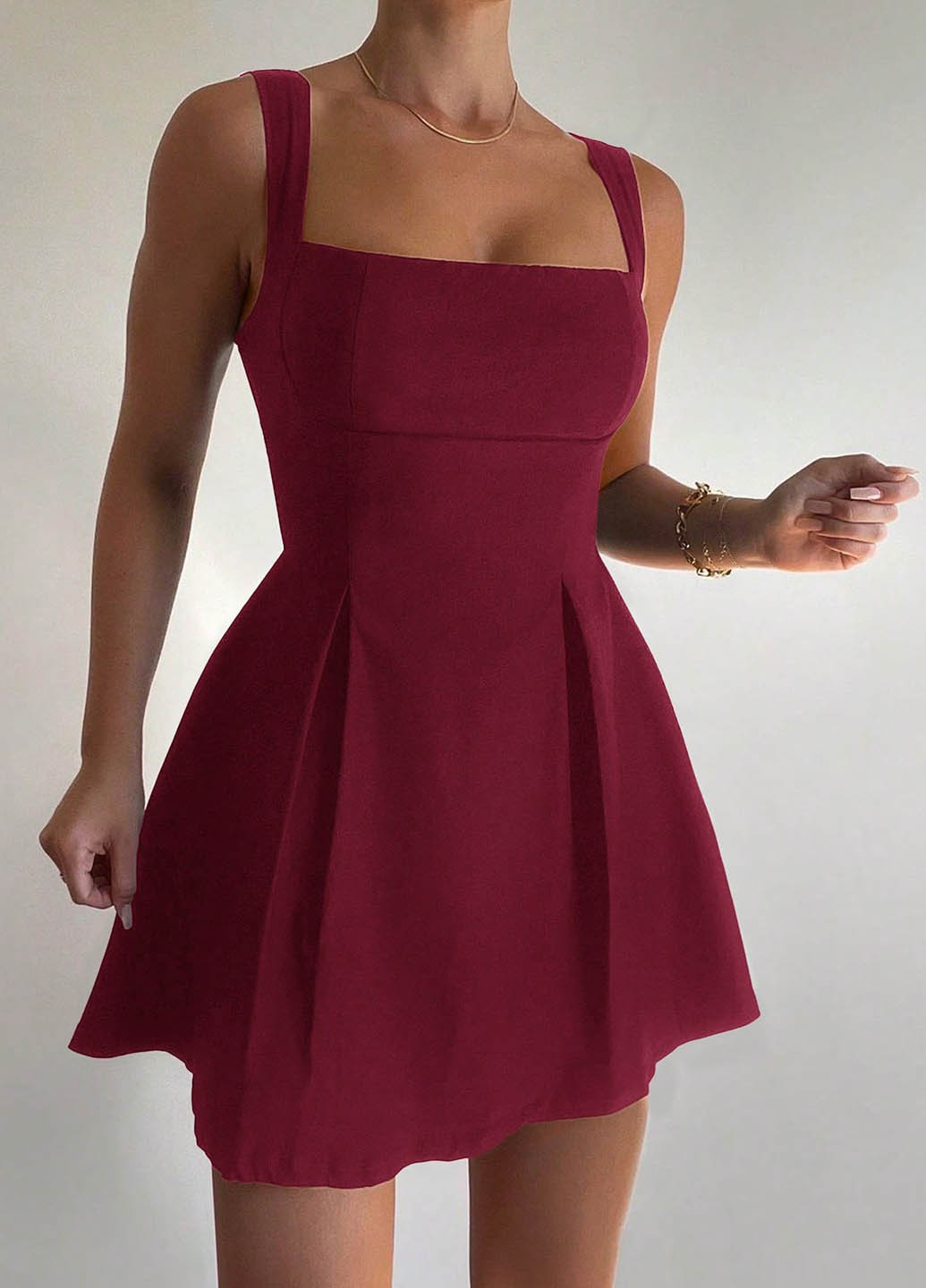 Бордовое коктейльное, кэжуал платье с открытой спиной SHEIN однотонное
