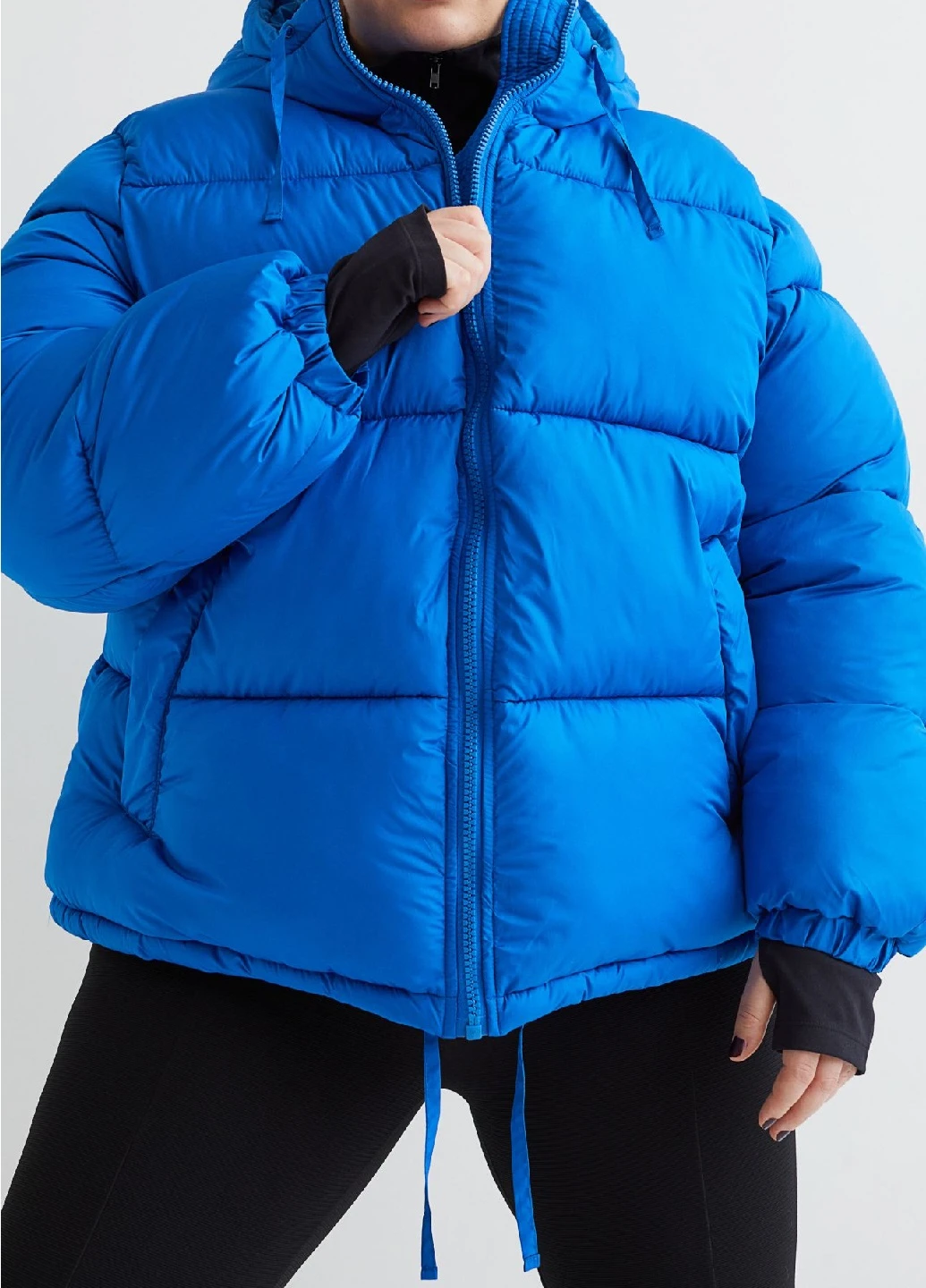 Синяя зимняя куртка H&M