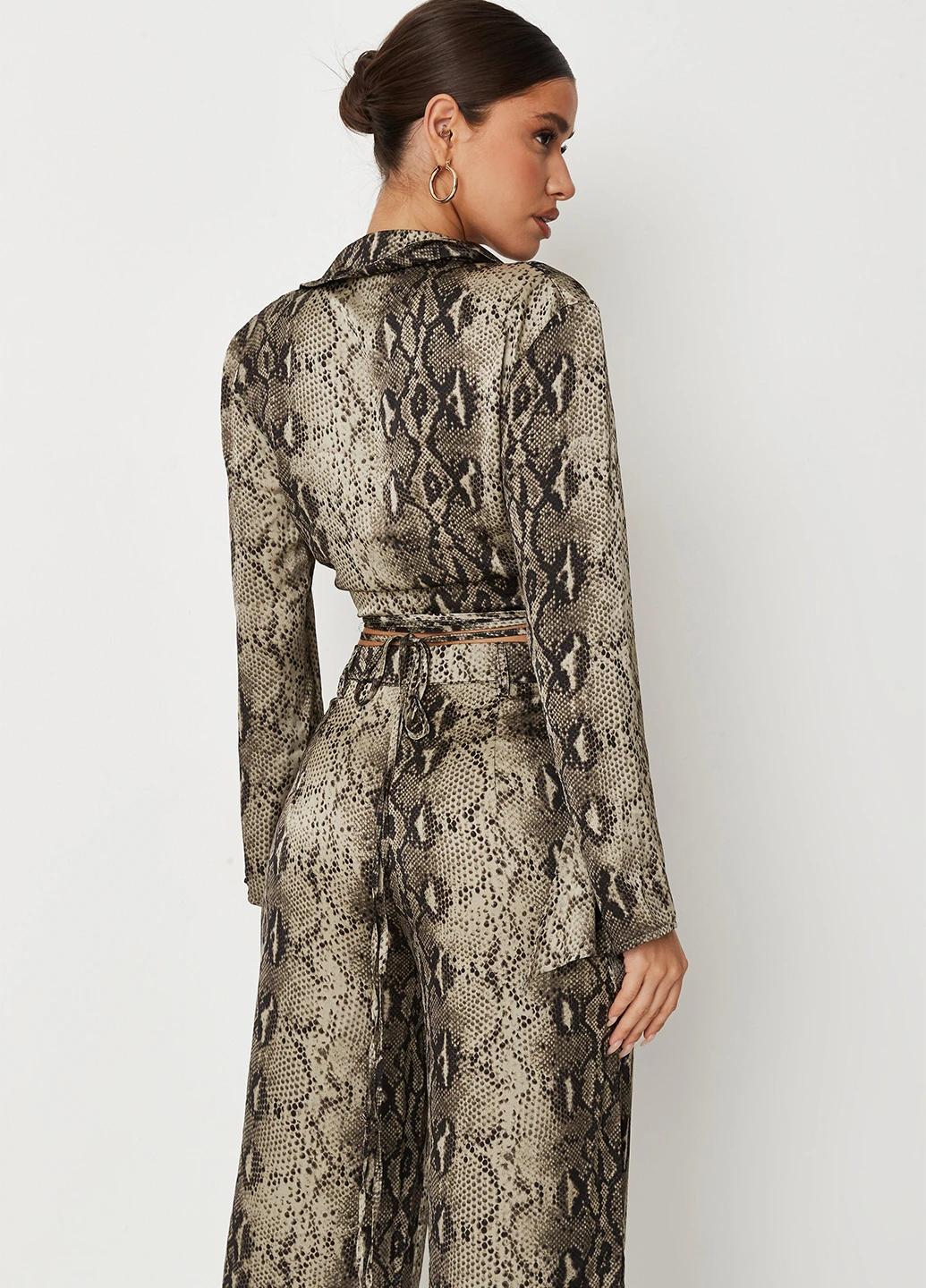 Топ Missguided (260379517)
