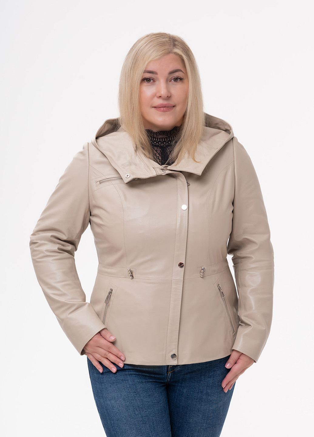 Светло-бежевая демисезонная женская кожаная куртка весна Fabio Monti