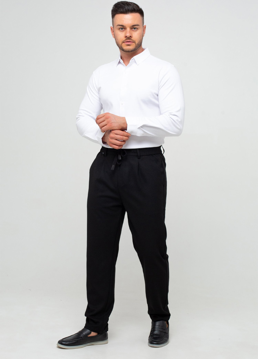 Белая кэжуал рубашка однотонная K.O.R