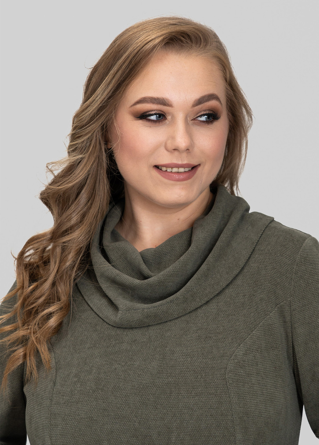 Оливковое (хаки) кэжуал платье клеш A'll Posa однотонное