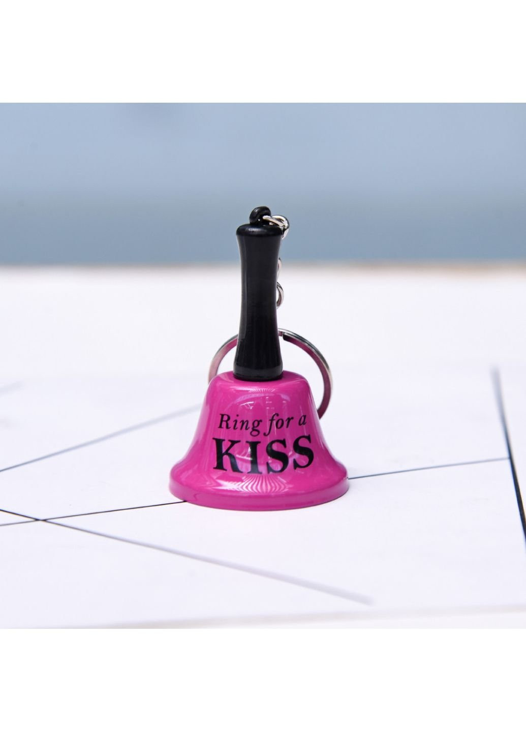 Брелок дзвіночок Ring for a kiss 5991 3.8 см рожевий No Brand (253624098)