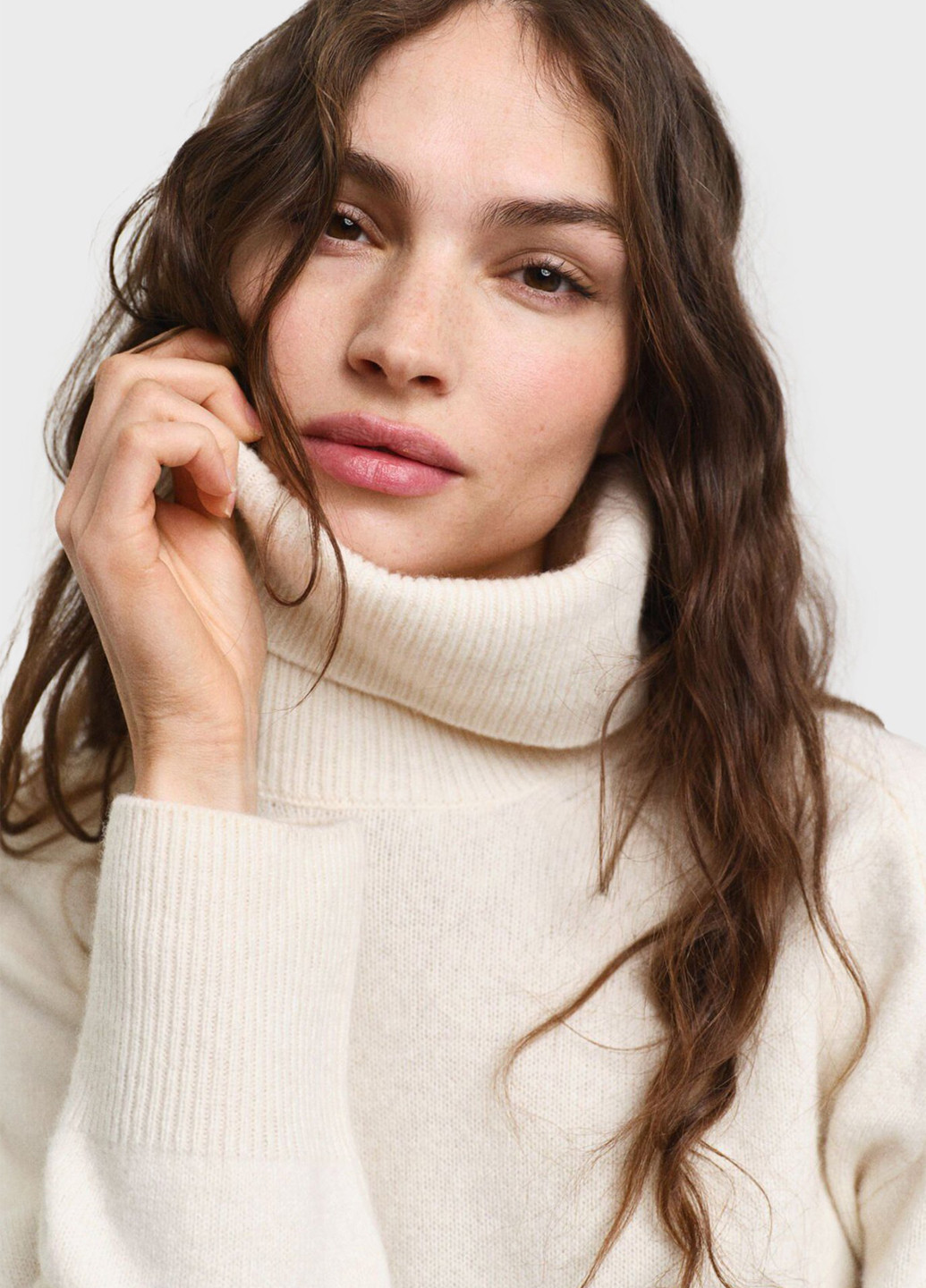 Кремовий зимовий светр Gant