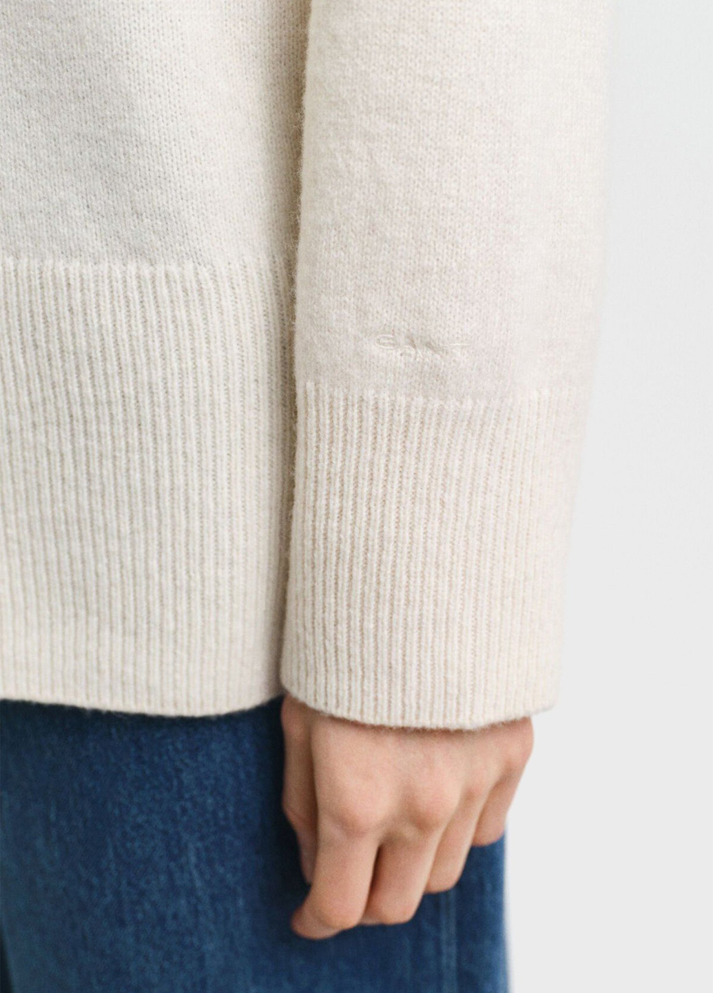 Кремовий зимовий светр Gant