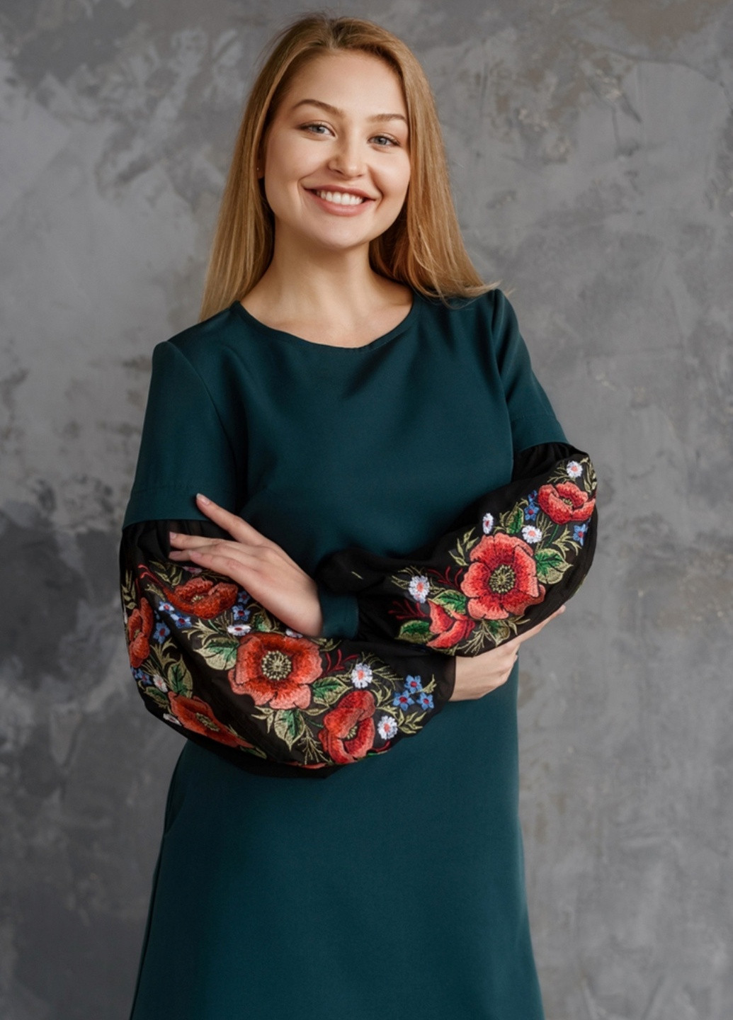 Зеленое вечернее платье Vyshyvanka однотонное