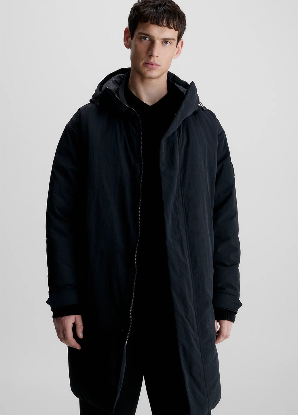 Черный зимний Пуховик Calvin Klein