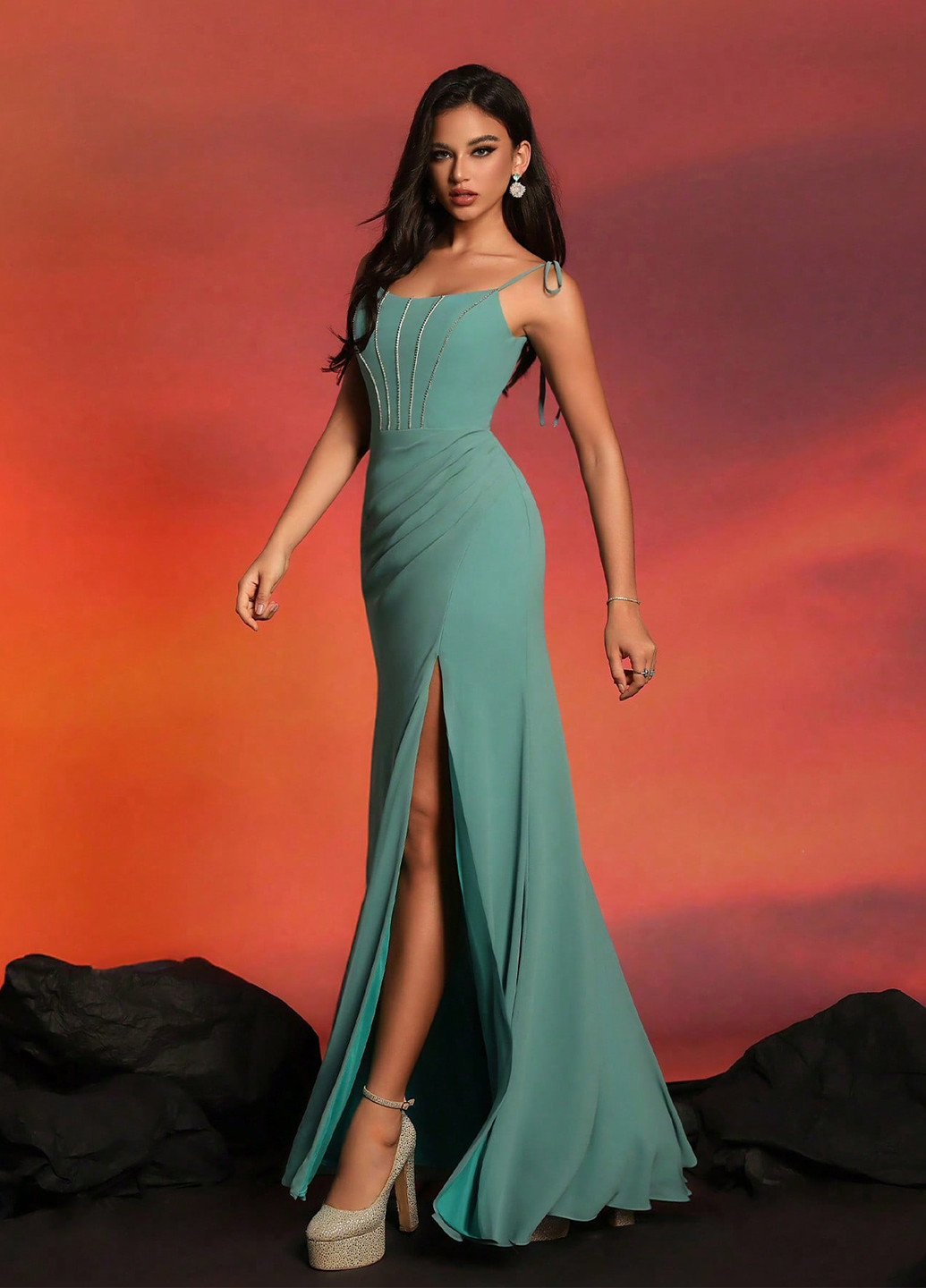 Зеленое праздничный, вечернее платье годе, а-силуэт, с корсетом SHEIN однотонное