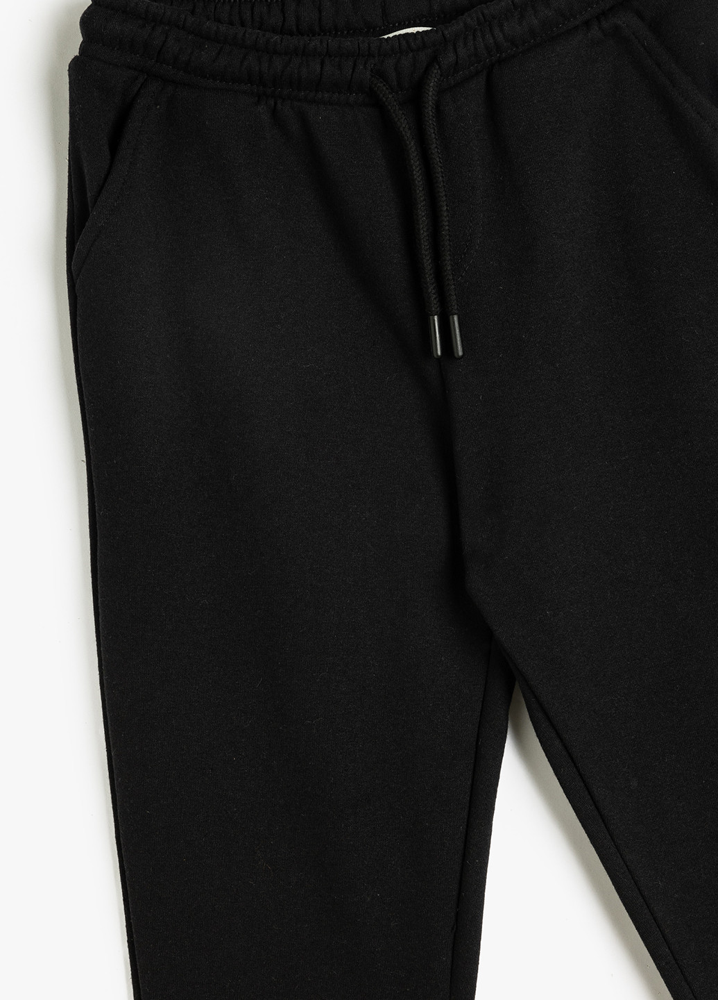 Черные спортивные демисезонные брюки джоггеры KOTON