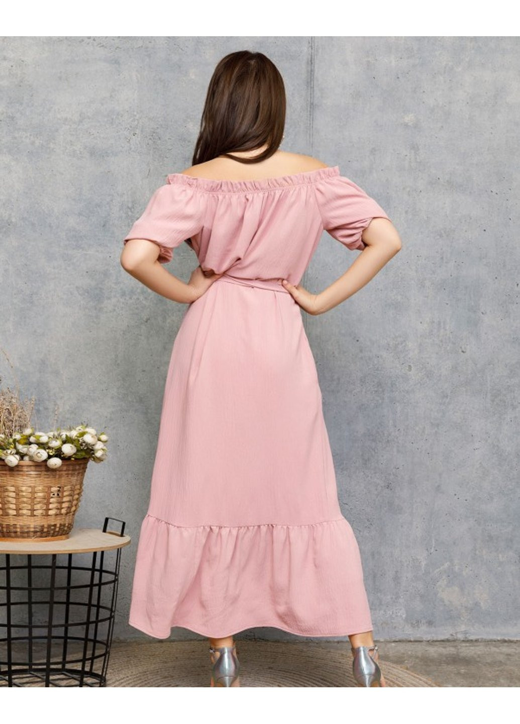 Розовое повседневный платье sa-236 s/m красный ISSA PLUS однотонное