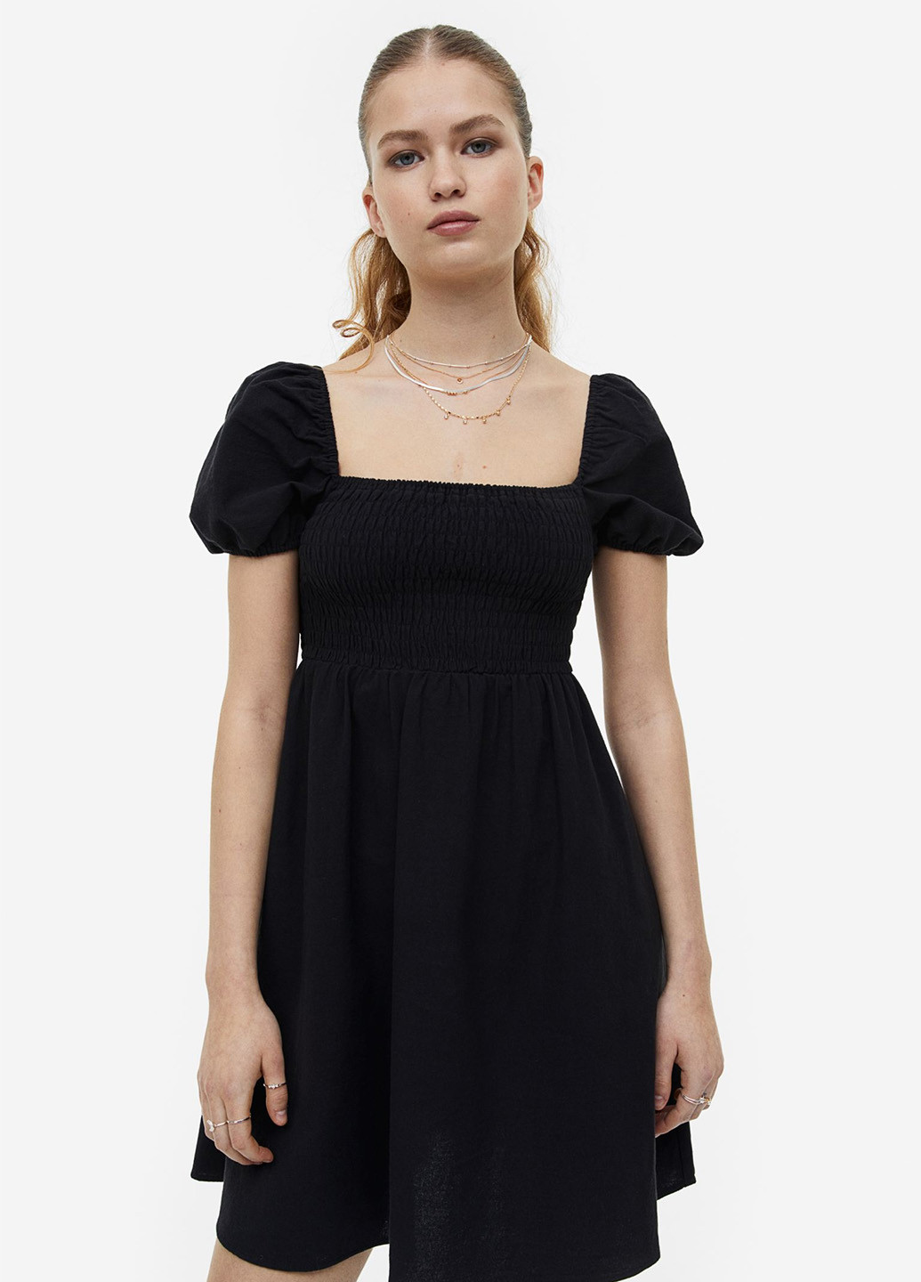 Черное кэжуал платье клеш H&M однотонное