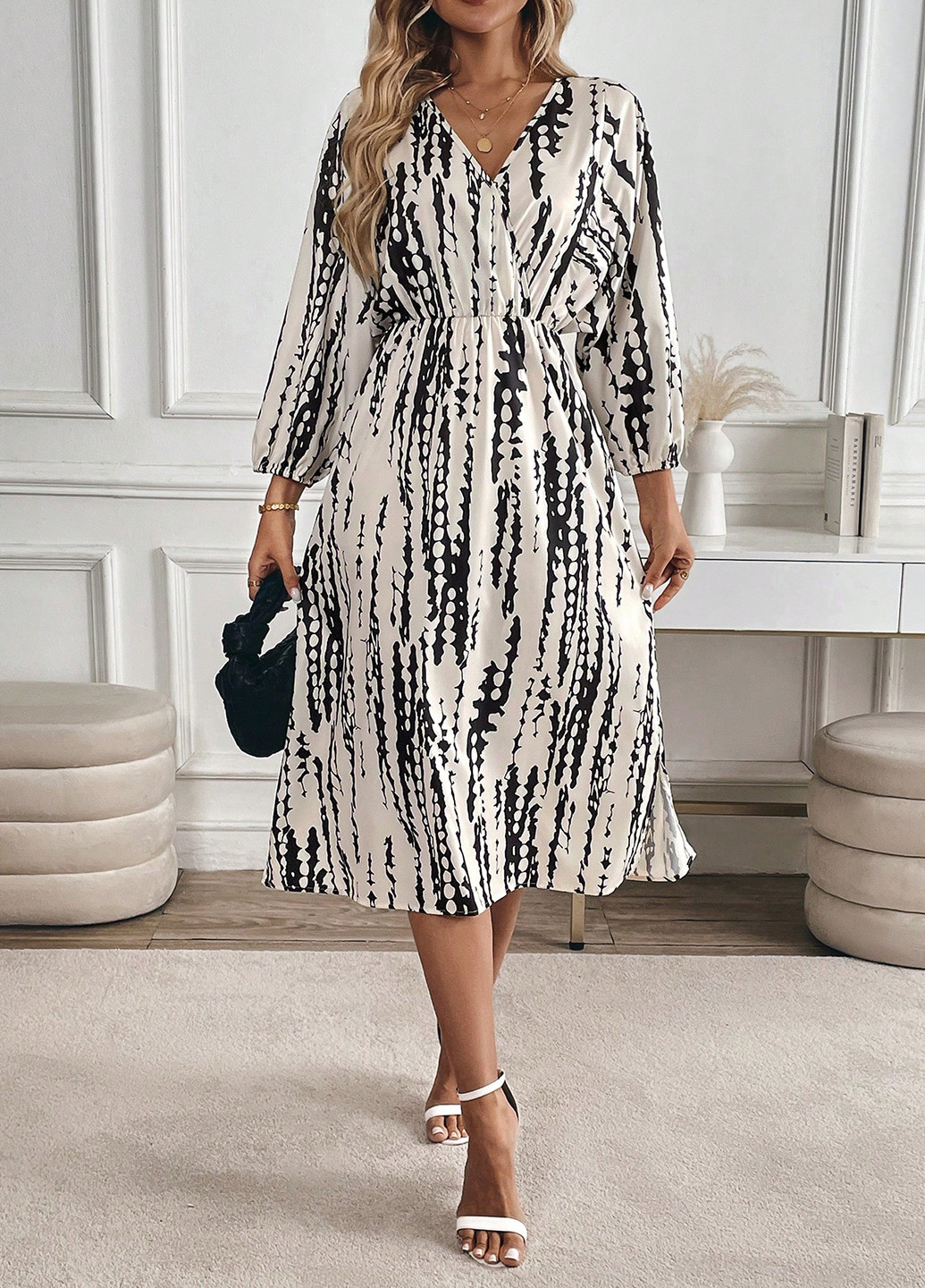 Чорно-білий кежуал сукня кльош SHEIN з абстрактним візерунком