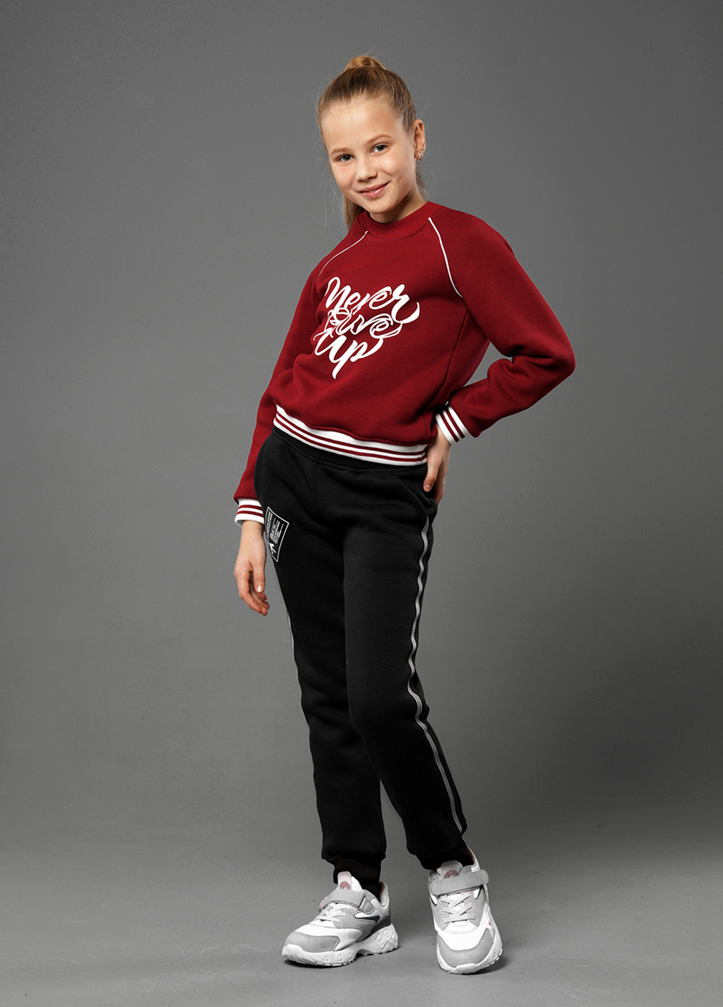 Sinthia світшот напис бордовий casual напис бордовий кежуал