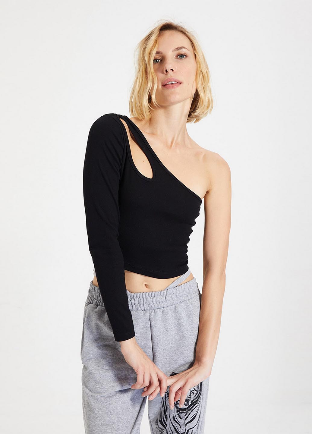 Топ Trendyol (330361575)