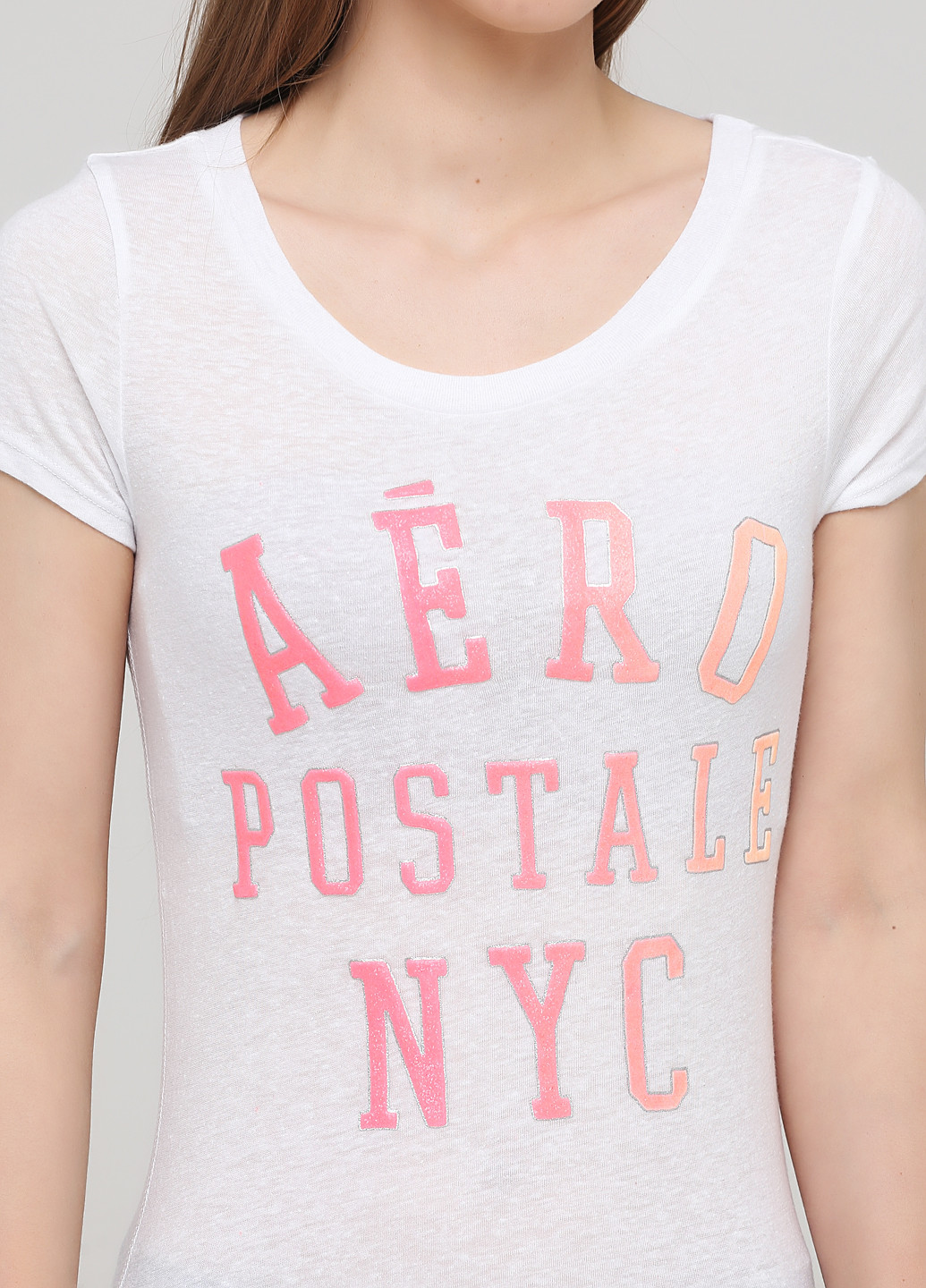 Белая летняя футболка Aeropostale