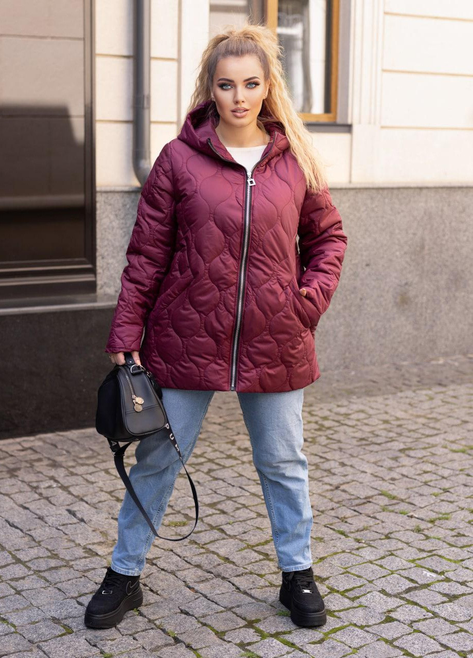 Темно-бордова жіноча тепла куртка бордового кольору р.50/52 375465 New Trend
