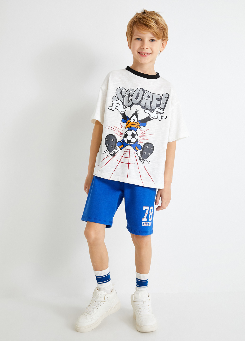 Светло-серая летняя футболка KOTON