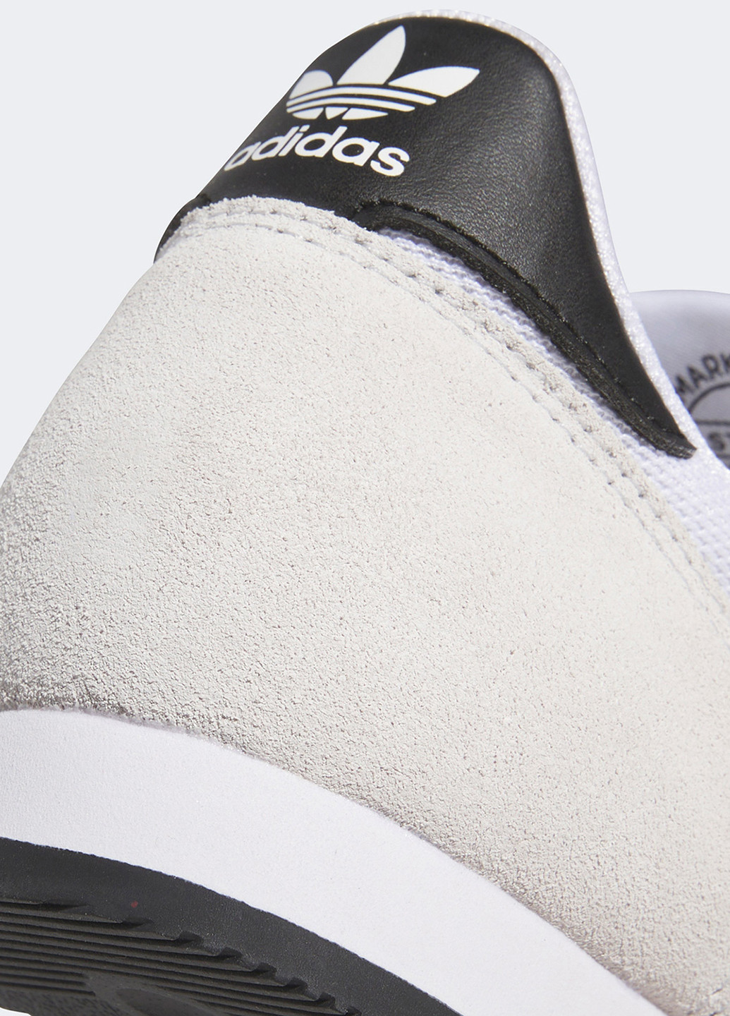 Світло-сірі Осінні кросівки adidas R71