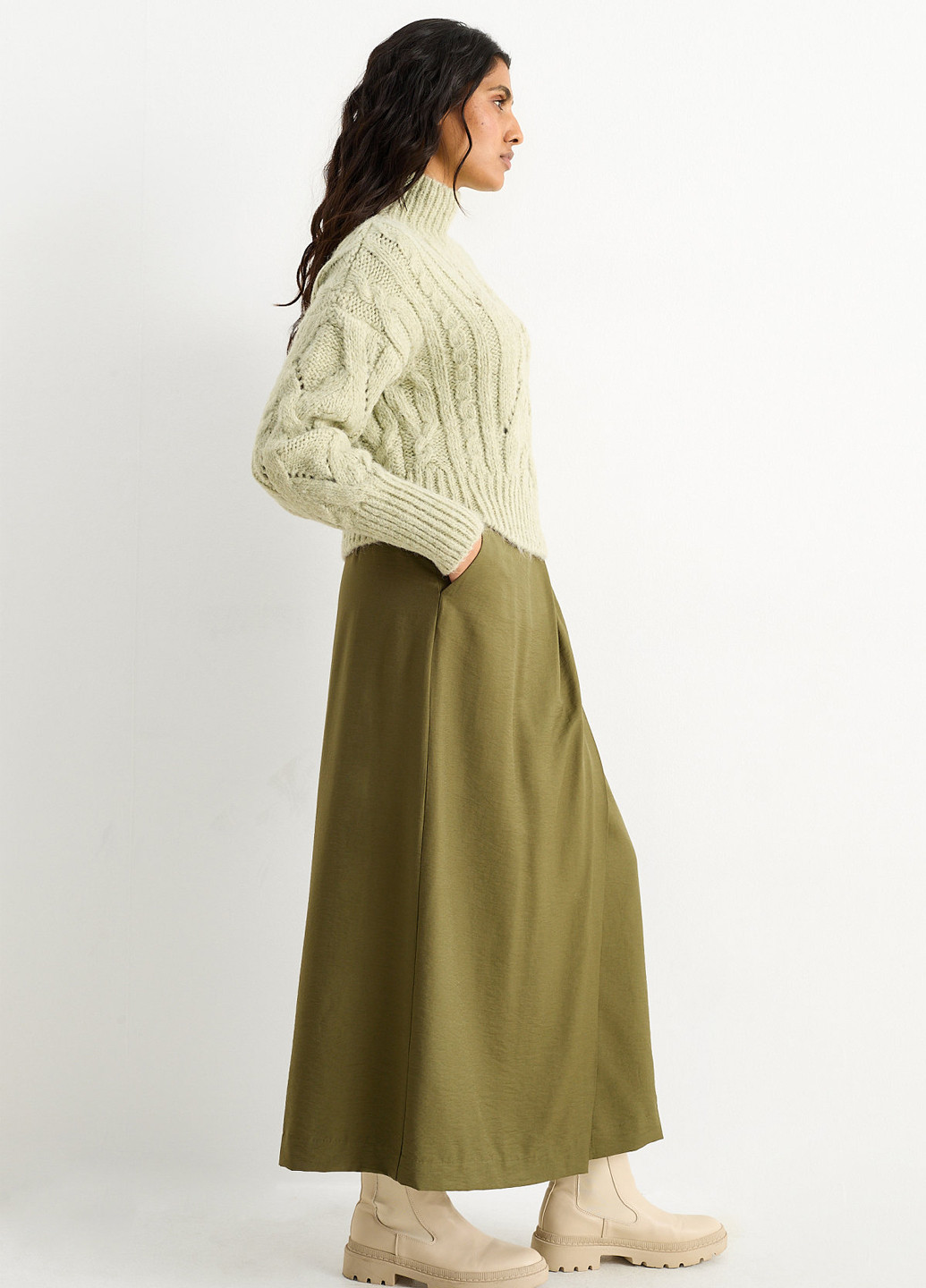 Оливковая (хаки) кэжуал однотонная юбка C&A на запах