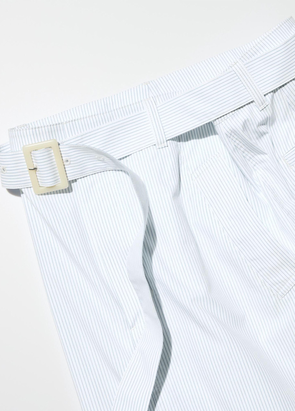 Белая кэжуал в полоску юбка Uniqlo карандаш