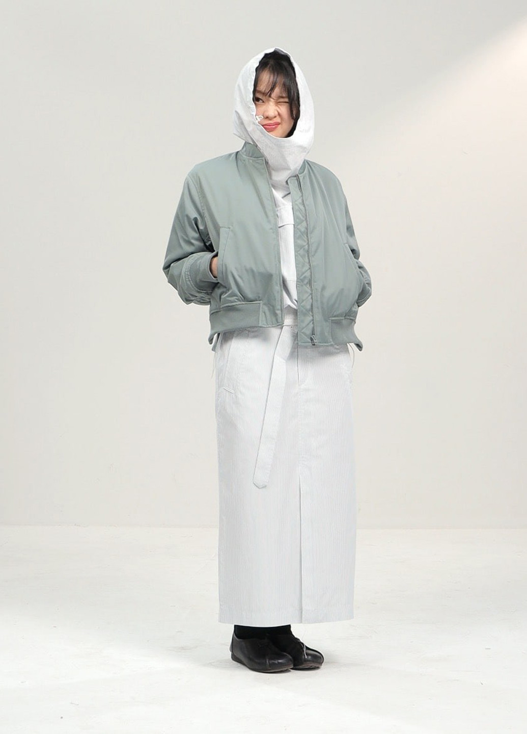 Белая кэжуал в полоску юбка Uniqlo карандаш