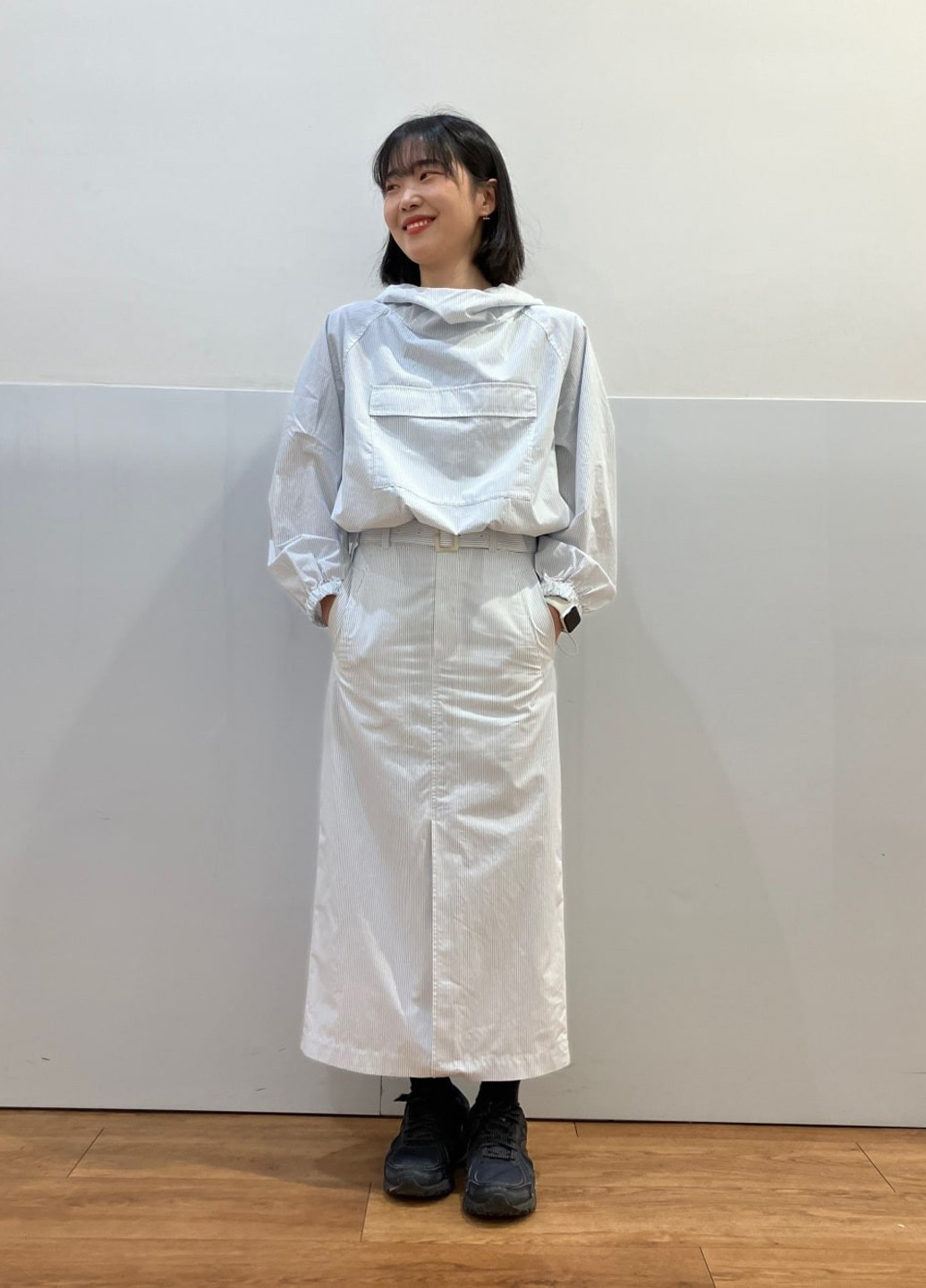 Белая кэжуал в полоску юбка Uniqlo карандаш