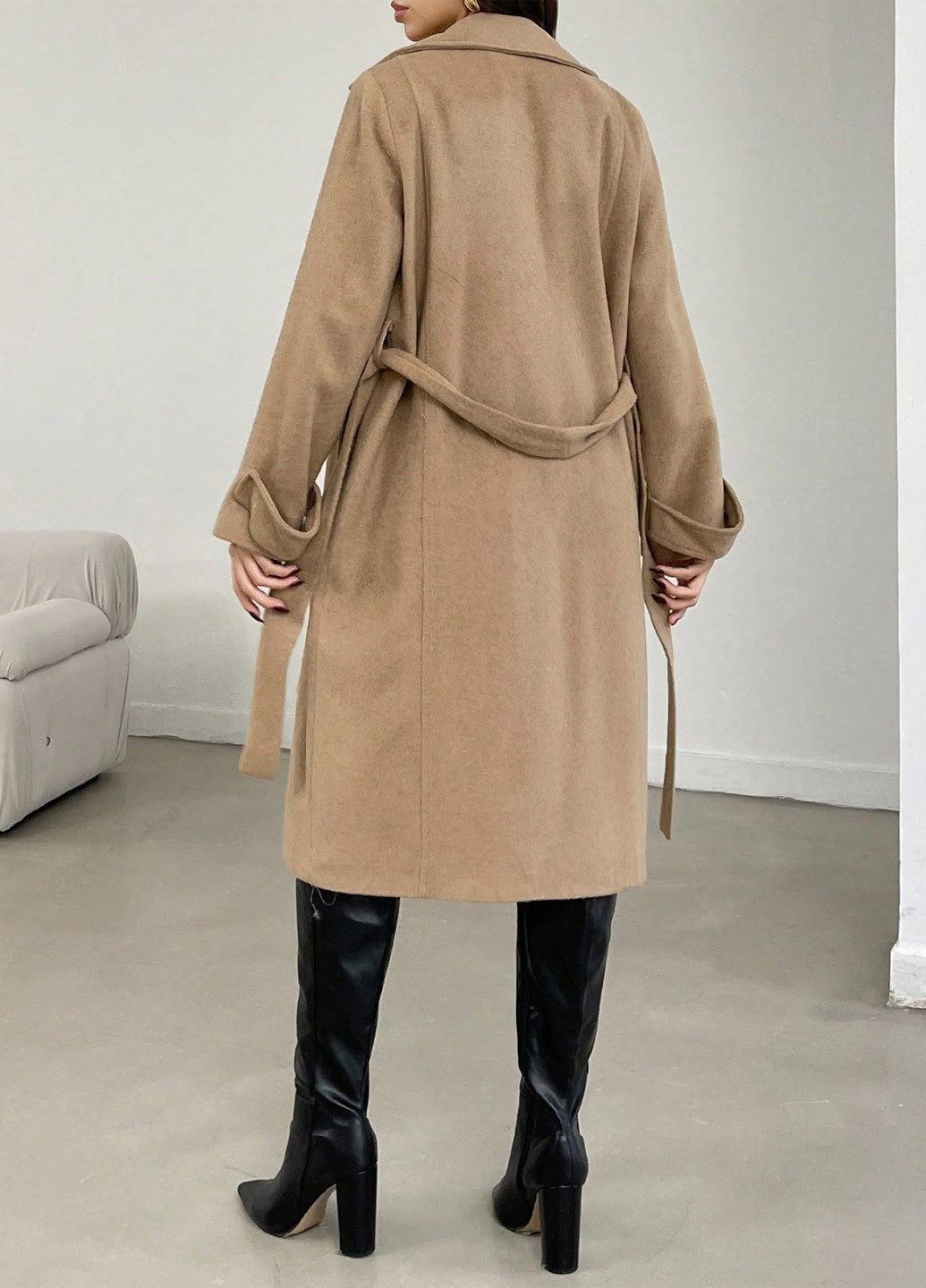 Кремове демісезонне Пальто однобортне SHEIN