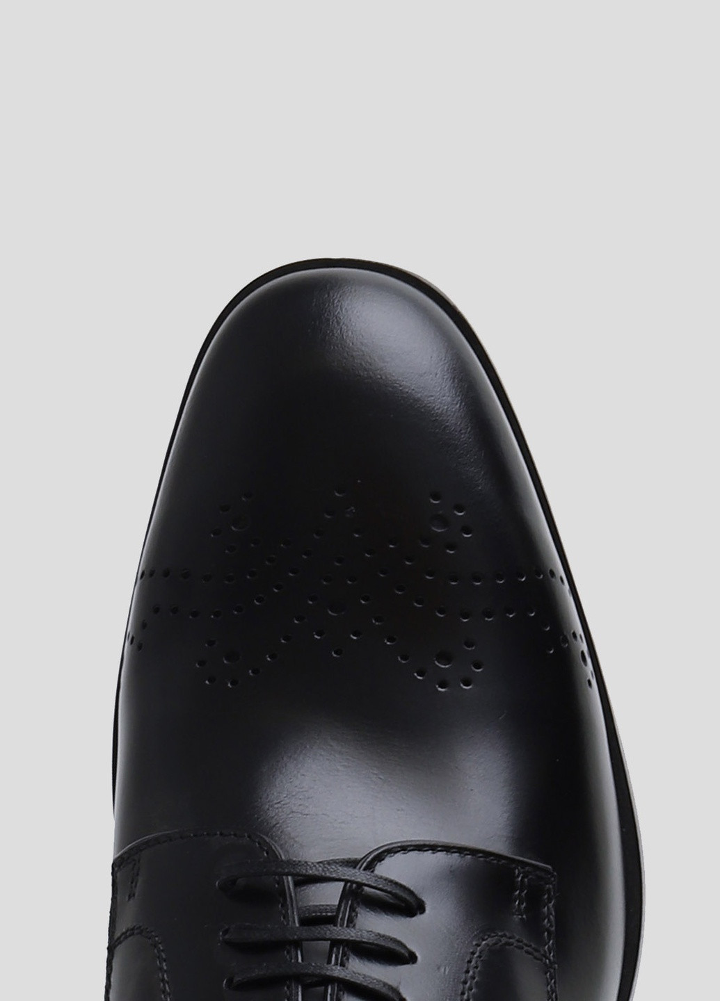 Черные черные кожаные туфли Roberto Morelli
